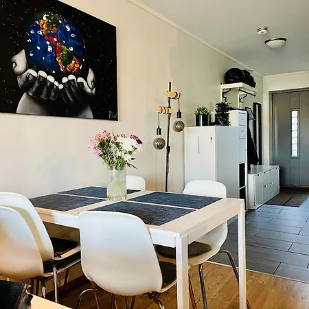 2 Bedroom In Great Location 克里斯蒂安桑