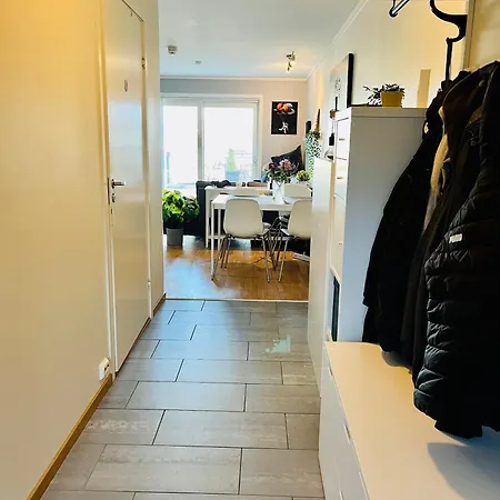 2 Bedroom In Great Location